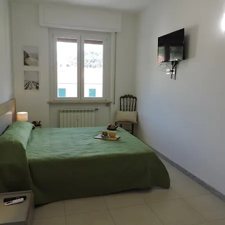 Seaview - B Apartment