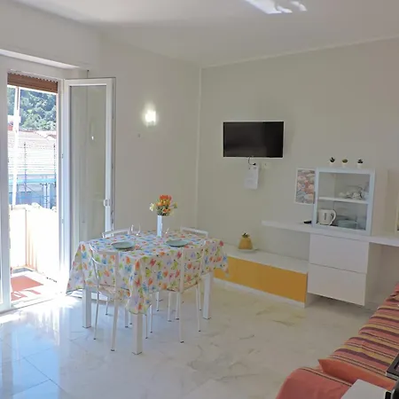 Seaview - B Apartment Riva Trigoso