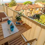Seaview - B