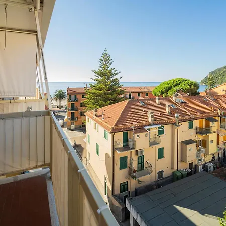 Seaview - B Διαμέρισμα Riva Trigoso