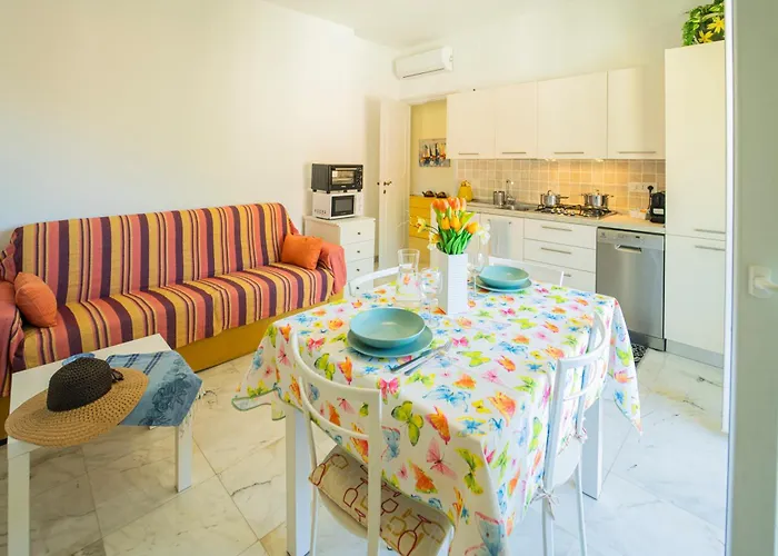 Апартаменты Seaview - B