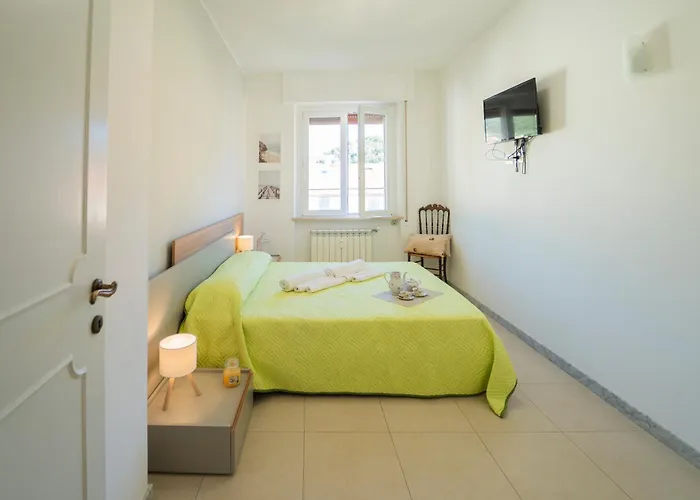 Seaview - B Апартаменты Рива-Тригозо